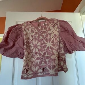 Crochet bodice boutique top. NWT size large but runs like a misses small